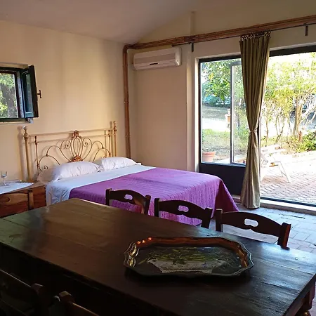 Guest house Maria Homes La Pineta Di