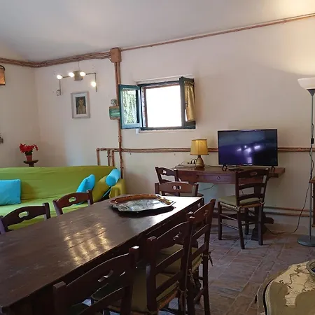 Maria Homes La Pineta Di *