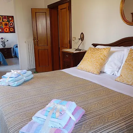 Guest house Maria Homes La Pineta Di *