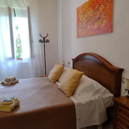 Maria Homes La Pineta Di Vendégház *